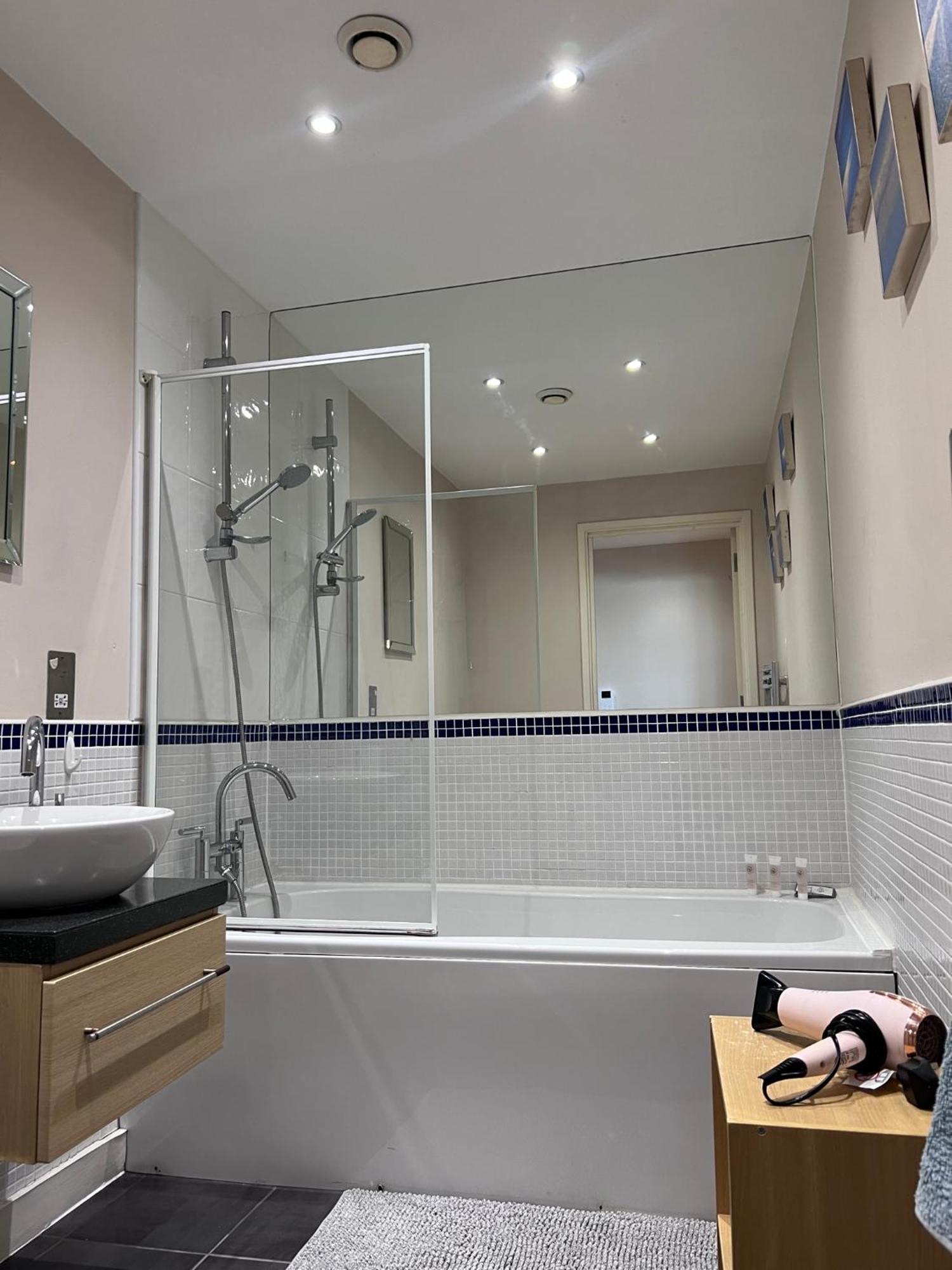 Great City Centre Getaway Apartment 2 Bed Near The Beach And Shopping Area Swansea Eksteriør bilde