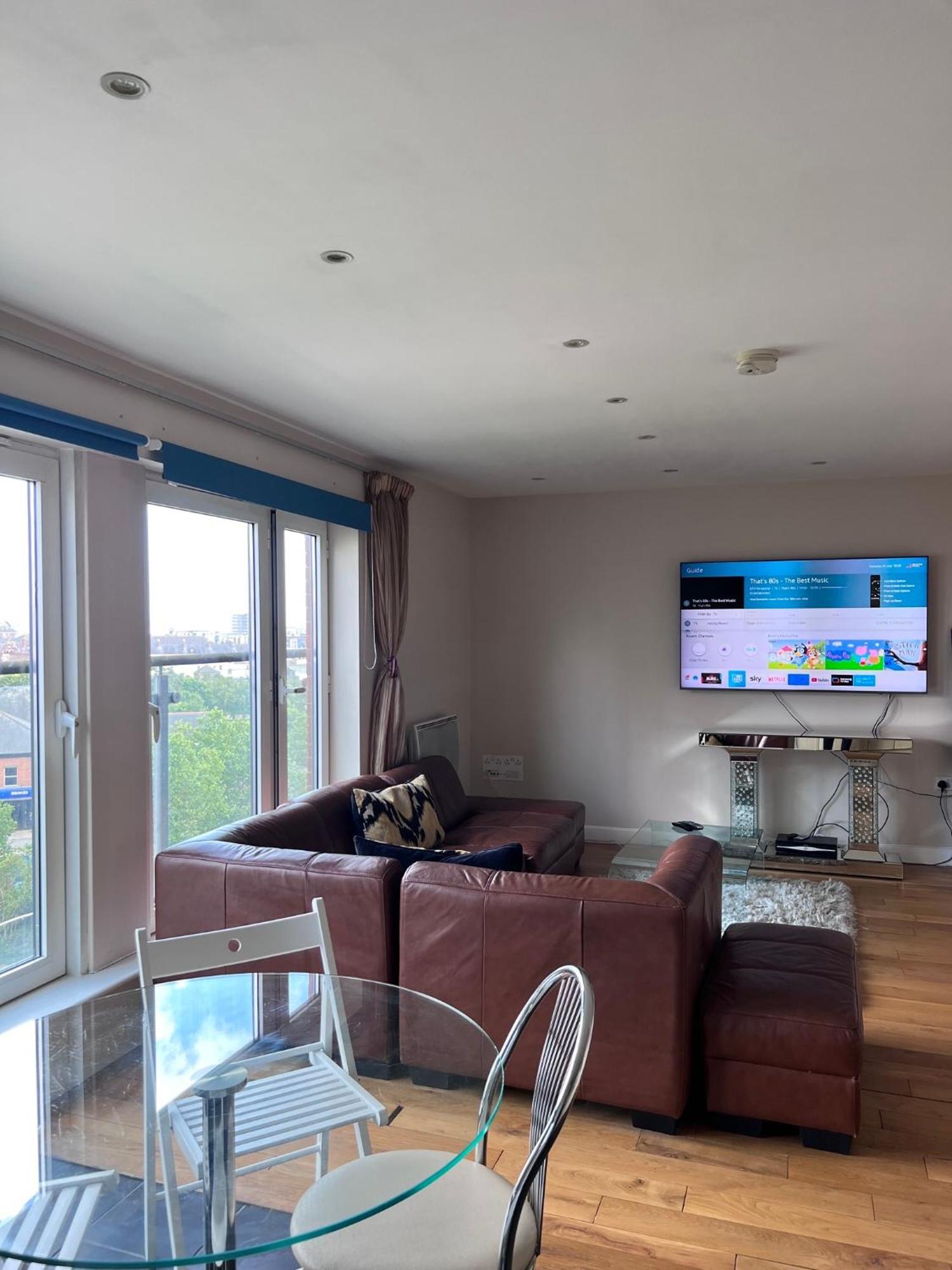 Great City Centre Getaway Apartment 2 Bed Near The Beach And Shopping Area Swansea Eksteriør bilde