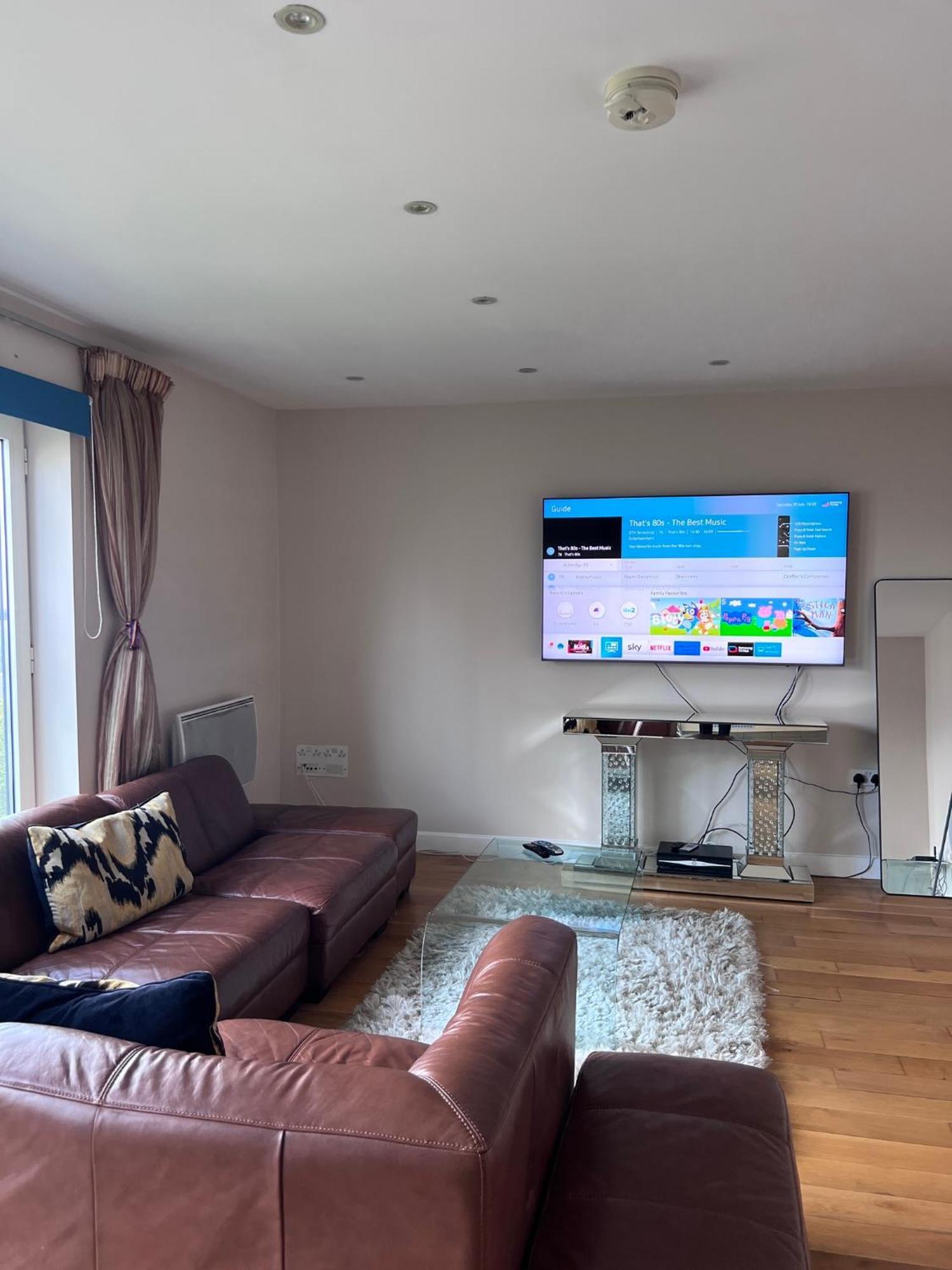 Great City Centre Getaway Apartment 2 Bed Near The Beach And Shopping Area Swansea Eksteriør bilde