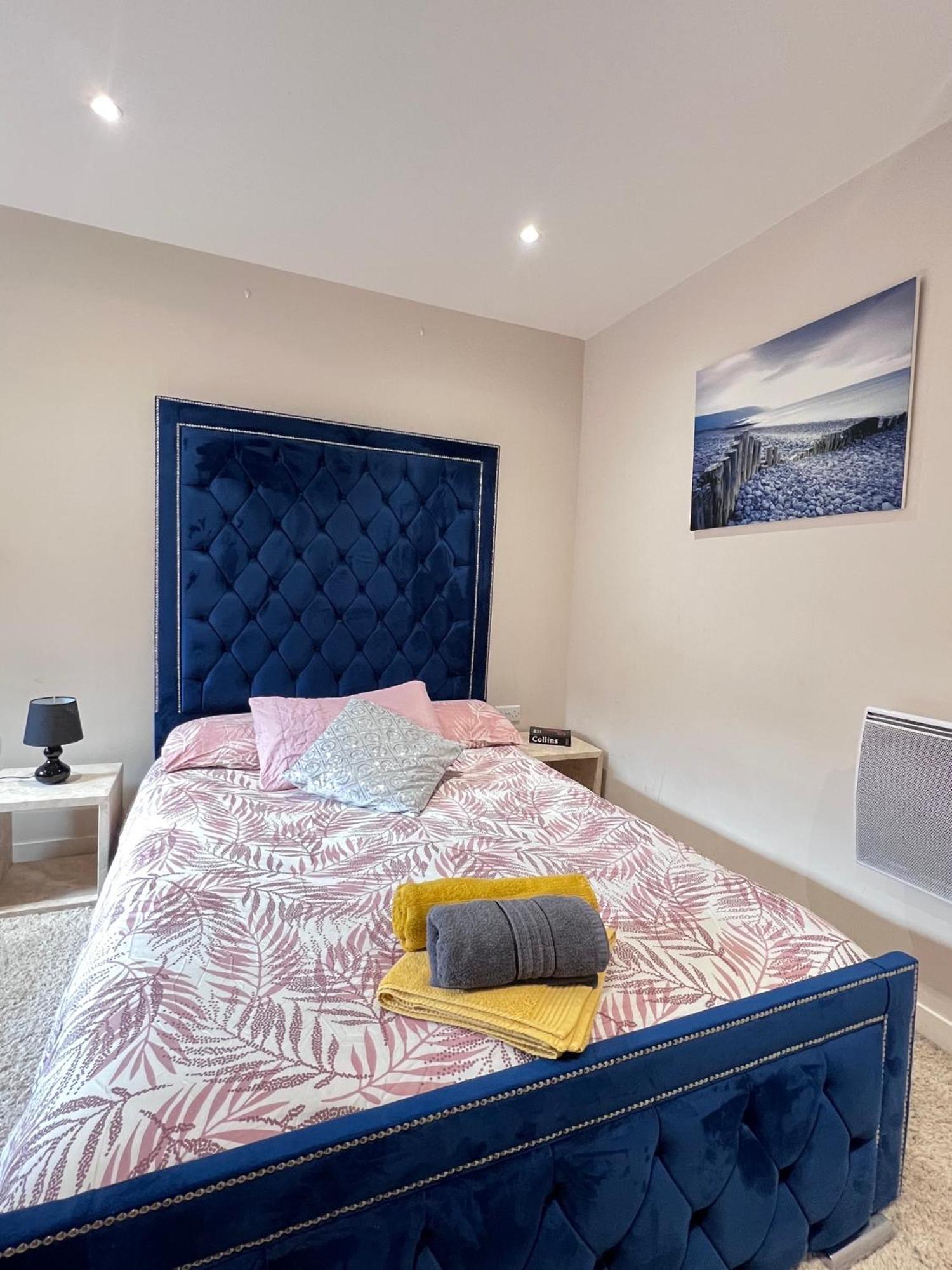 Great City Centre Getaway Apartment 2 Bed Near The Beach And Shopping Area Swansea Eksteriør bilde